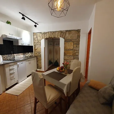 Apartamento Barbara App2 *